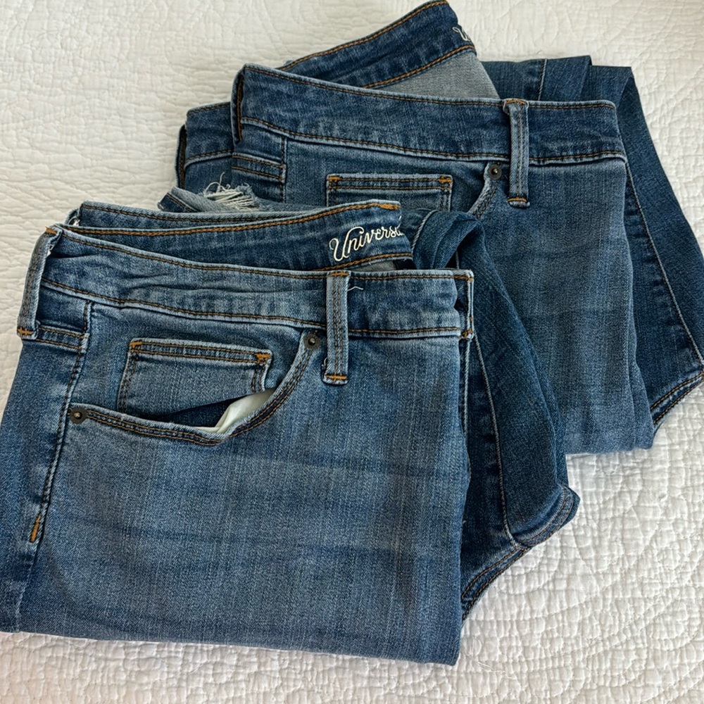 Universal Thread Distressed Jeans (2pairs)